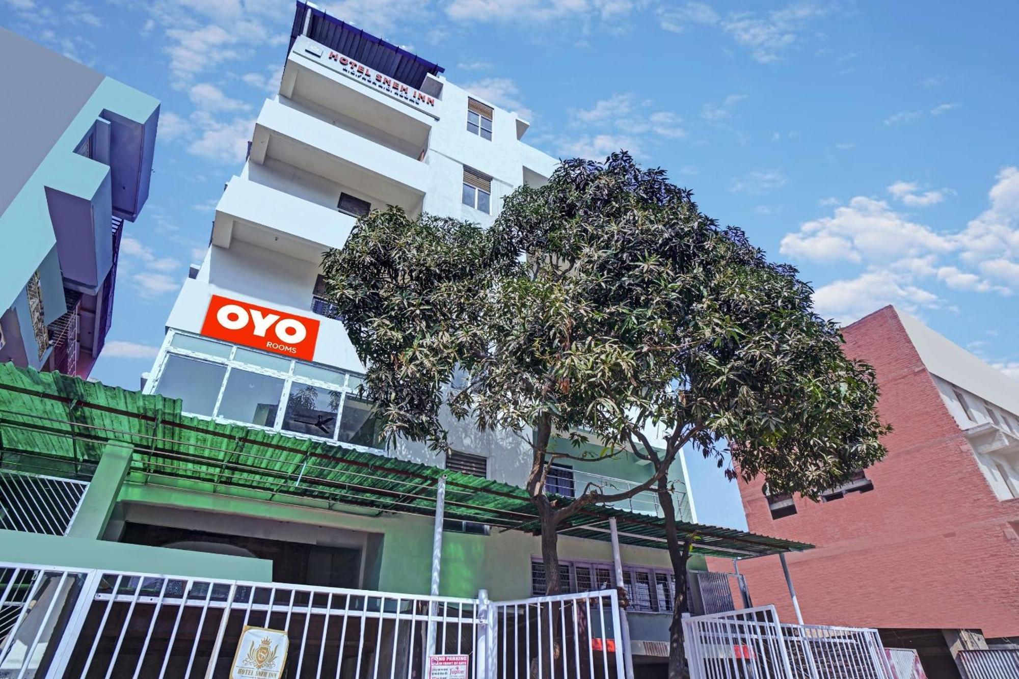 Flagship Hotel Sneh Inn Rms Colony Patna  Exterior foto
